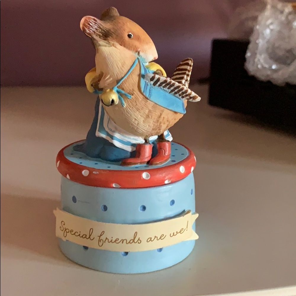Trinket box